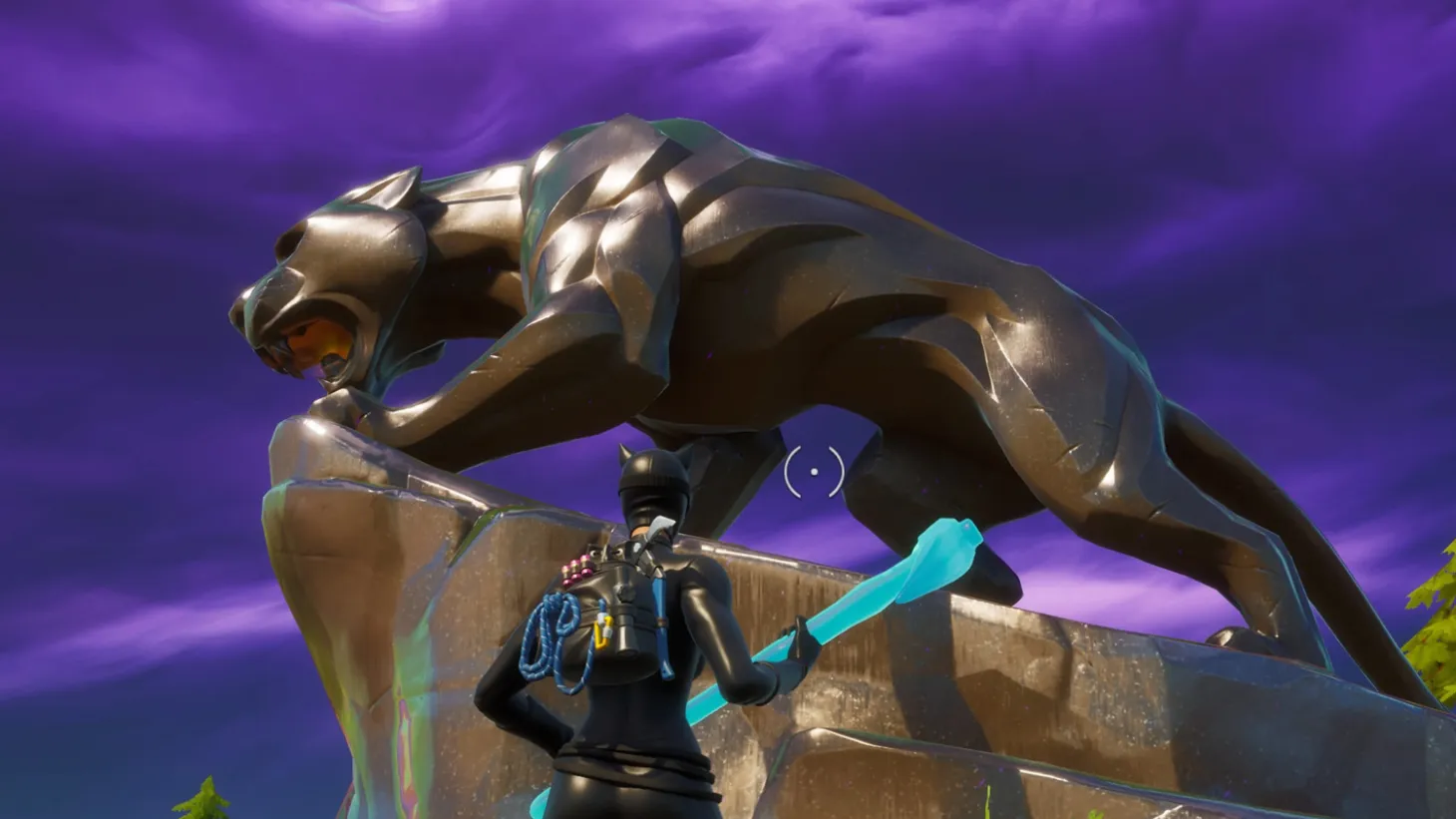 Fortnite Now Has A Black Panther Statue