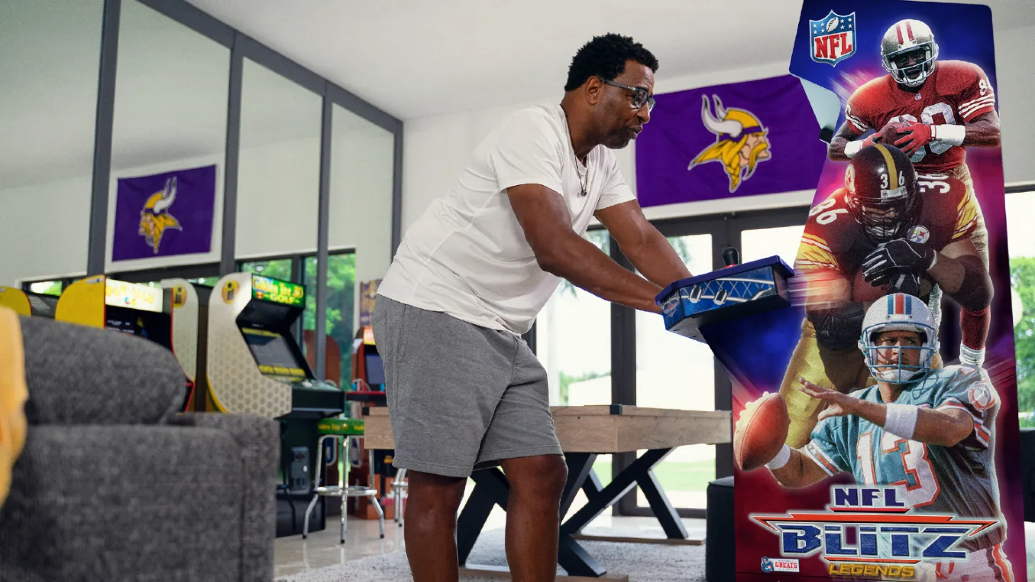 Arcade1Up NFL Blitz Legends Cabinet