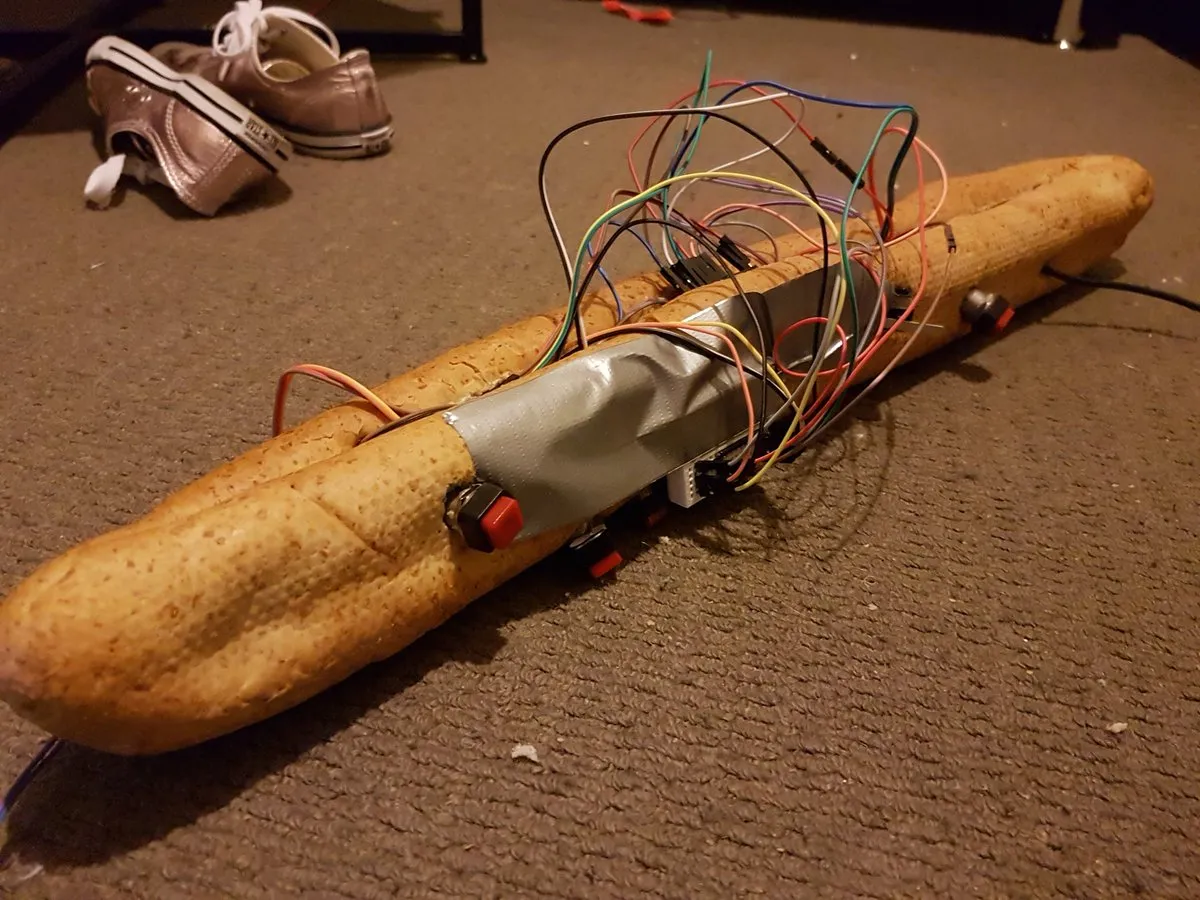 Beck's baguette controller for Widowmaker